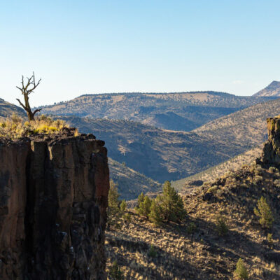 Hiking at Chimney Rock near Bend, OR